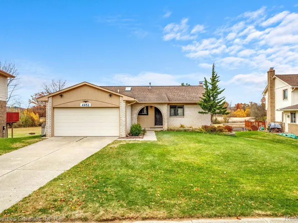 4952 Lore Dr, Waterford, MI 48329