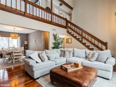 1088 Abbey Dr, Crystal Lake, IL, 60014