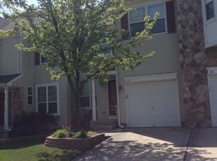 19 Dorset Ct, Bordentown, NJ 08505