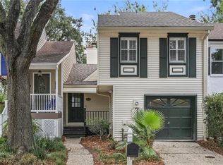 909 Old Metairie Pl, Metairie, LA 70001