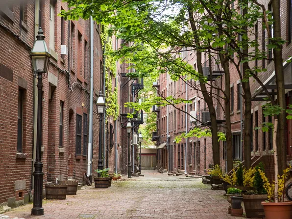 Christopher Columbus Plaza, 145 Commercial St #227, Boston, MA 02109