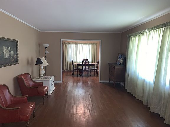 5th image of 817 Parker Ave