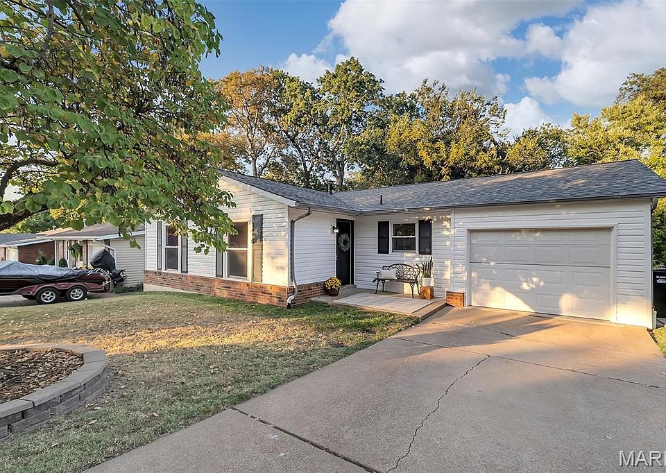 1st image of 4172 Lisieux Ln