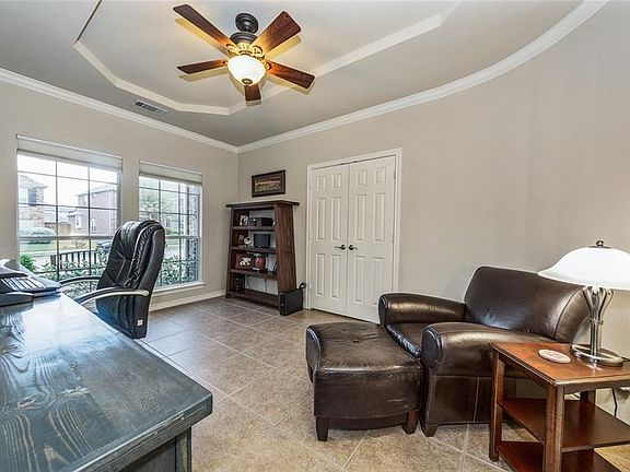 4th image of 11413 Jasper Dr