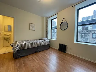 Rented by Bond New York