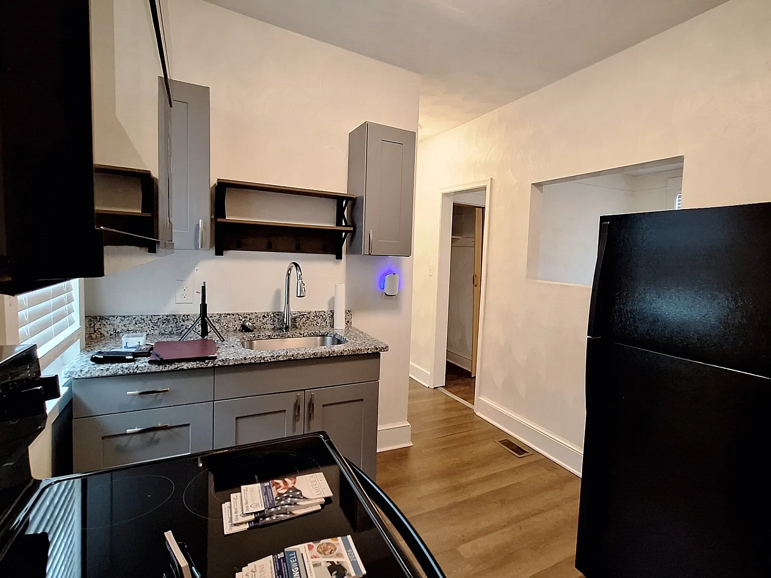 311 West 27th Street - A — Photo 2