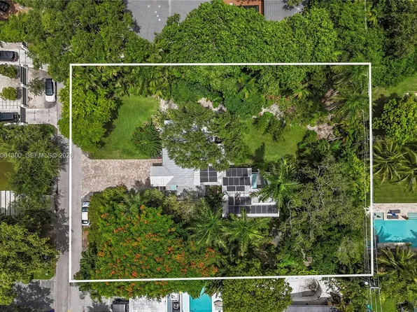 4152 Battersea Rd, Miami, FL 33133
