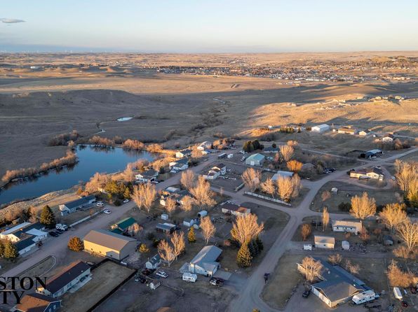 15 Meadowgreen Pl, Douglas, WY 82633