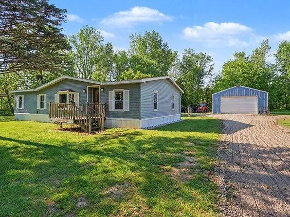 71117 County Rd, South Haven, MI 49090
