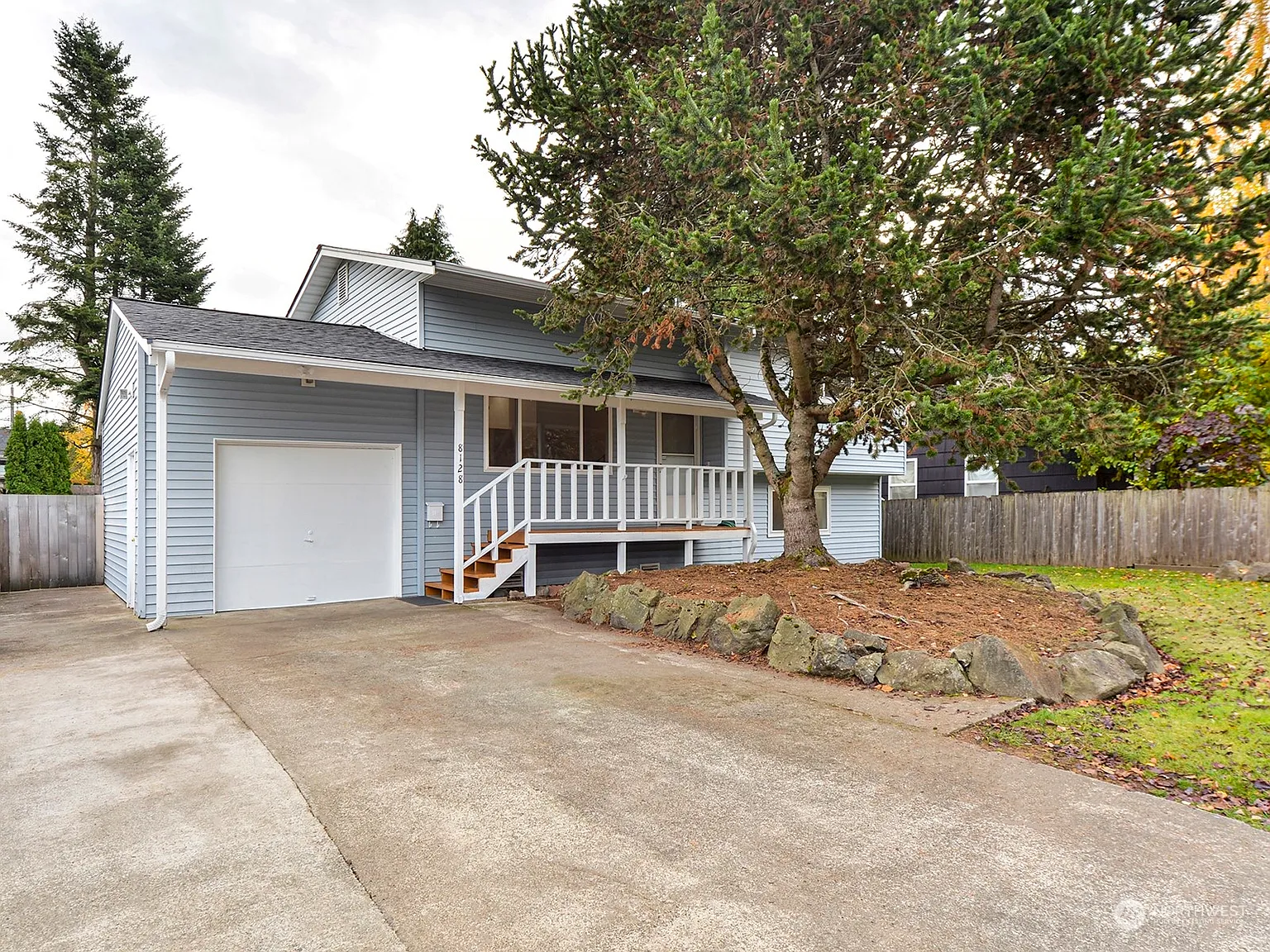 8128 12th Avenue SW photo 1