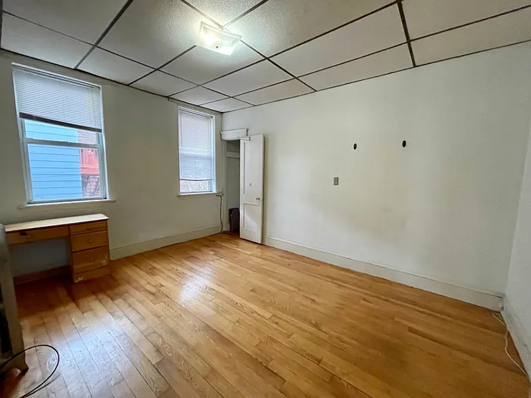 10 Copenger St #2 — Photo 7