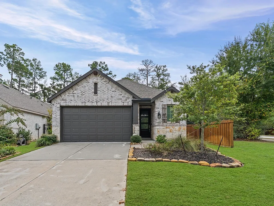 7909 Wild Thicket Dr