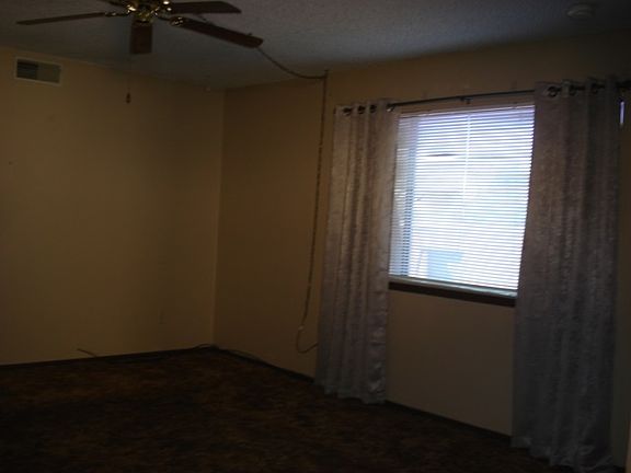 3rd image of 1500 E 10th Ave APT B9