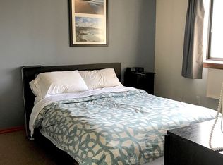 655 Grand St APT 3R, Brooklyn, NY 11211