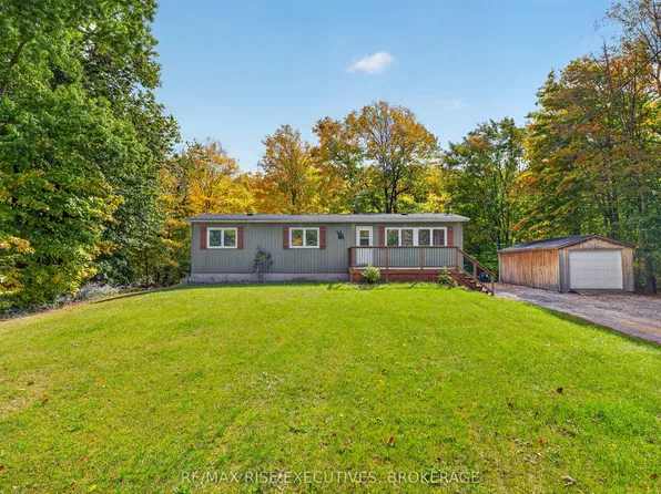 (undisclosed Address), South Frontenac, ON K0H 1H0