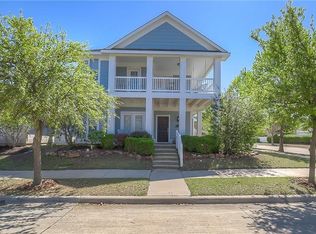 961 Wenk Ct, Aubrey, TX 76227