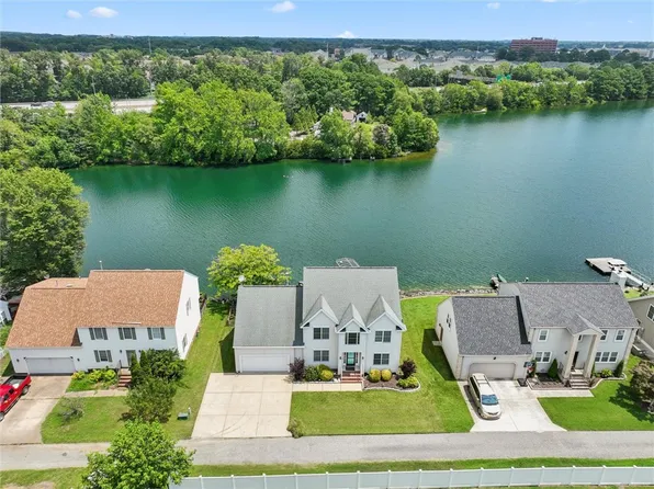 31 Reflection Ln, Hampton, VA 23666