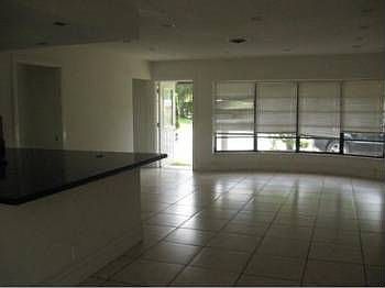 2nd image of 1406 Mira Vista Cir