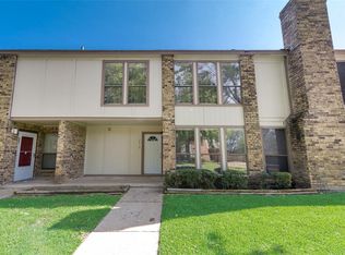 2412 Long Ridge Ln, Arlington, TX 76014