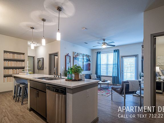 3rd image of 4977 Martin Luther King Blvd #3034