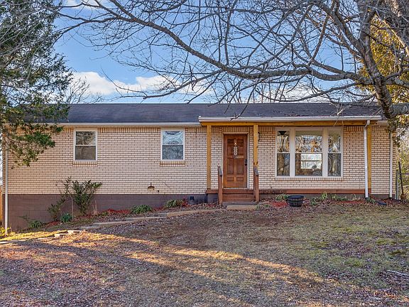 2nd image of 1504 Glennon Dr