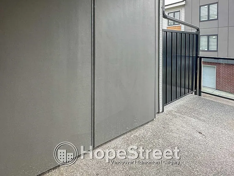22348 48th Ave #3 — Photo 34