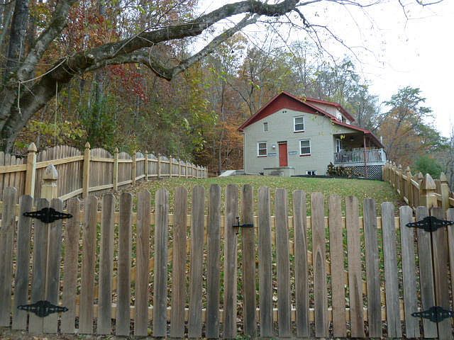 2nd image of 5505 Clark Dr