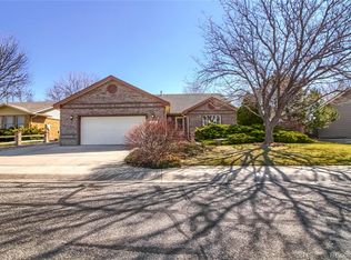 1034 Indian Trail Dr, Windsor, CO 80550