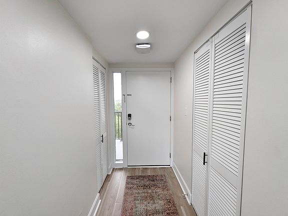 3rd image of 423 Parker Dr. #518