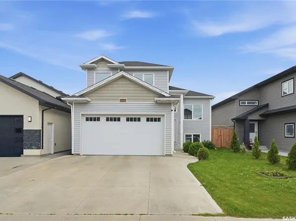 223 Ells CRESCENT, Saskatoon, SK S7L 6K6