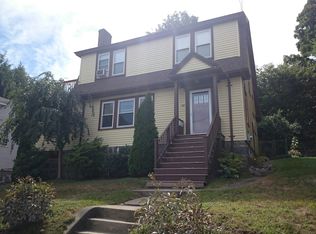 48 Russett Rd, West Roxbury, MA 02132