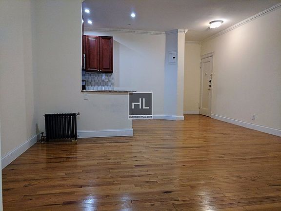 3rd image of 4138 67th St APT 1H
