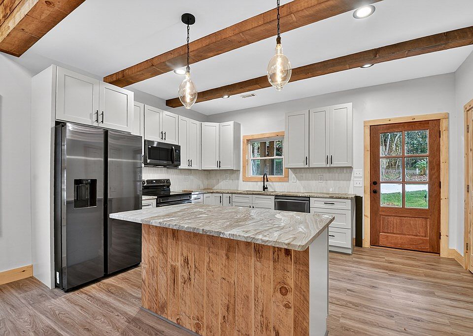 22nd image of 646 High Country Cir