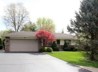 2694 Kensington Pl, Rockford, IL 61109