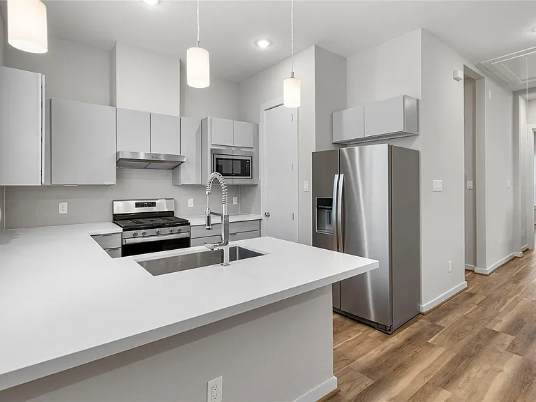 606 Thornton Rd #C — Photo 13