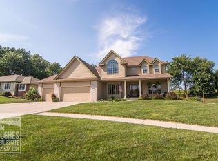 1230 Timber Ln, Glenwood, IA 51534