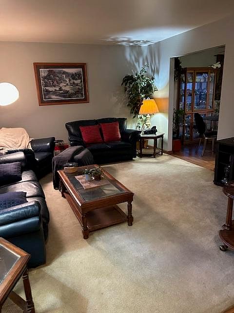 9401 Fran Lin Pkwy, Munster, IN 46321 | MLS #833126 | Zillow