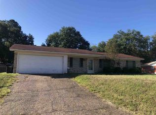 1210 Annette Dr, Longview, TX 75604