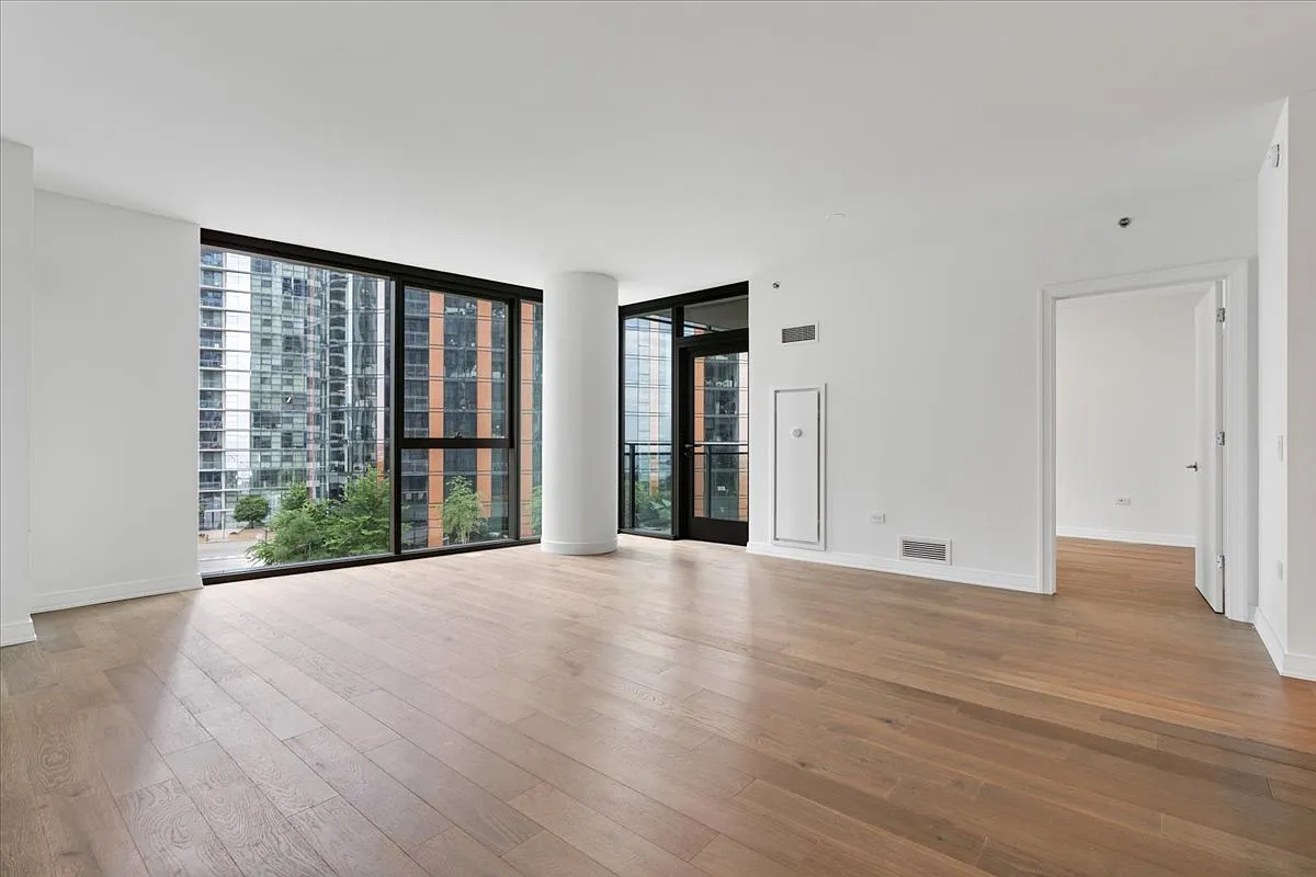 2 bed, 1400 sqft, $6,000 — Photo 4
