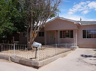 428 67th St SW, Albuquerque, NM 87121