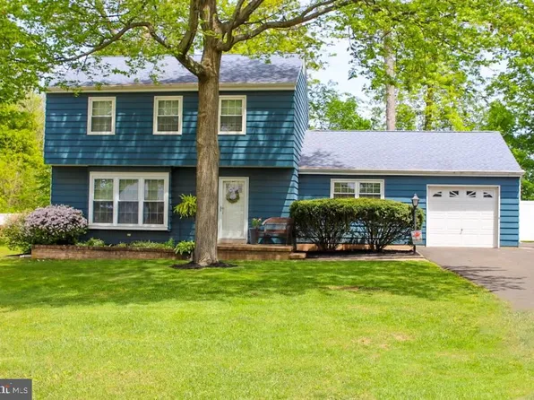 76 Home Rd, Hatboro, PA 19040