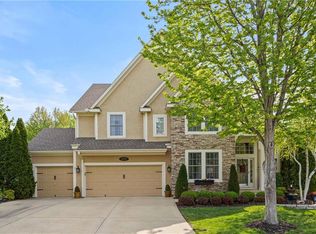 16534 W 156th Ter, Olathe, KS 66062