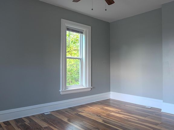 3rd image of 1483 E Mound St Unit 85