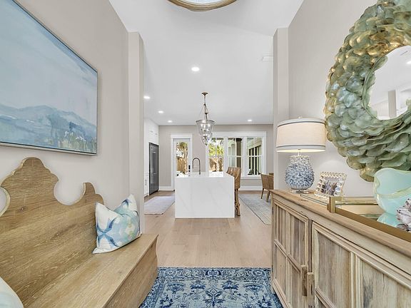 3rd image of 180 S Gulf Dr