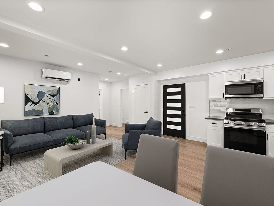 1st image of 11555 Kittridge St #3