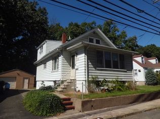 109 Church St, Haledon, NJ 07508