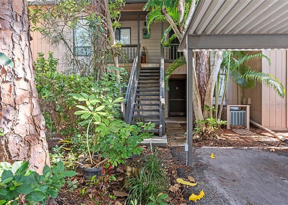 1st image of 1716 Glenhouse Dr #323