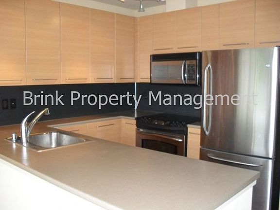 5th image of 1420 E Pine St Unit 707