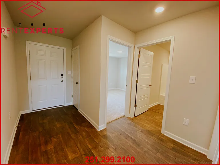 8024 Irwin Loop — Photo 9