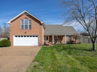 1010 Margaret Dr, Hendersonville, TN 37075